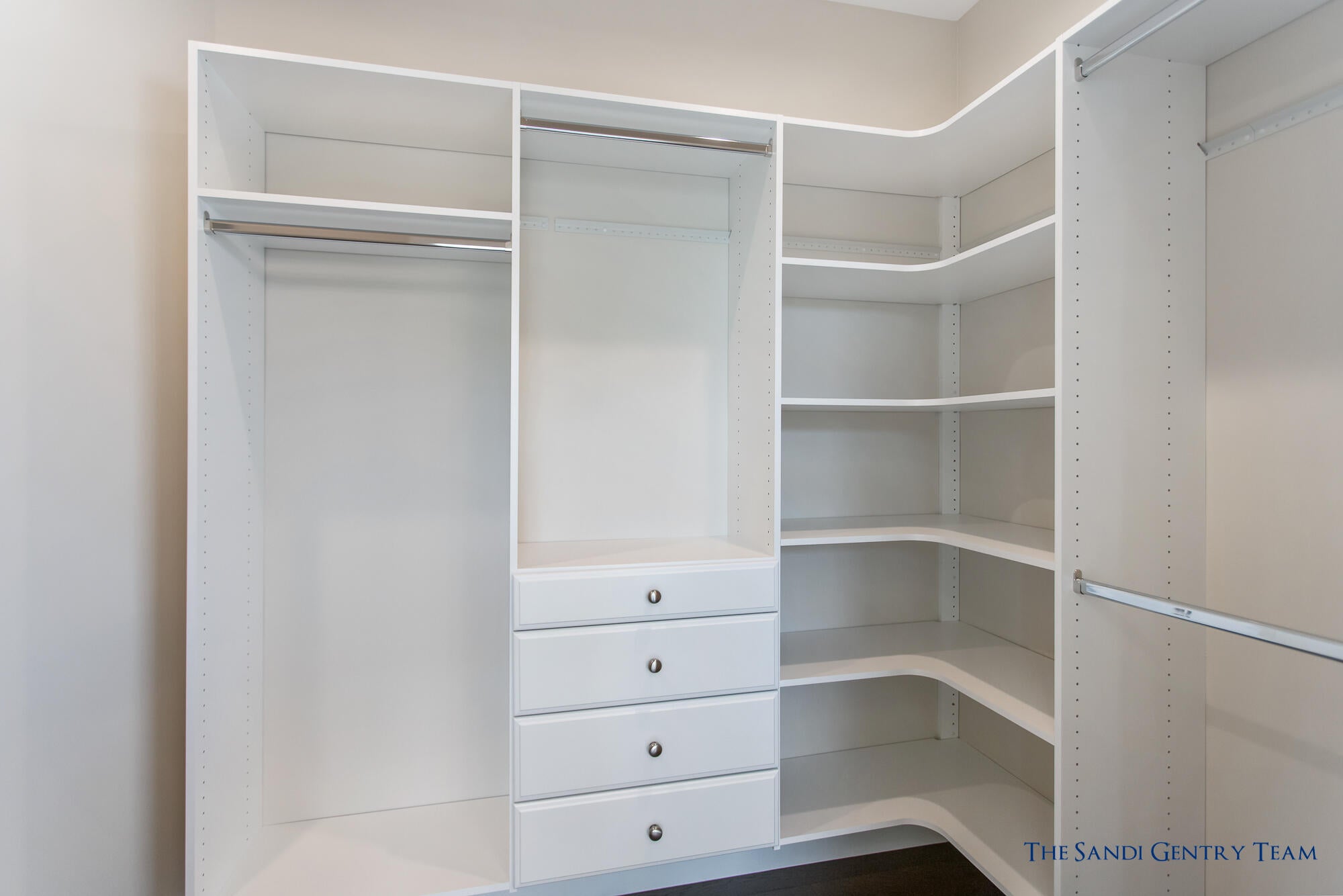 Grand Haven, Michigan, 49417, United States, 2 Bedrooms Bedrooms, ,2 BathroomsBathrooms,Residential,Active,2007339