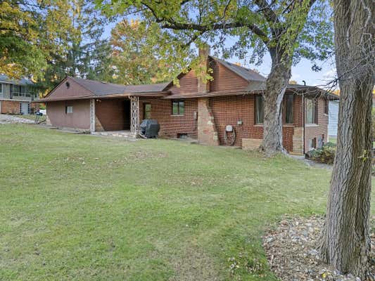 8071 HALFWAY DR, BRIGHTON, MI 48116 - Image 1