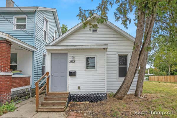 352 INDIANA AVE SW, GRAND RAPIDS, MI 49504 - Image 1