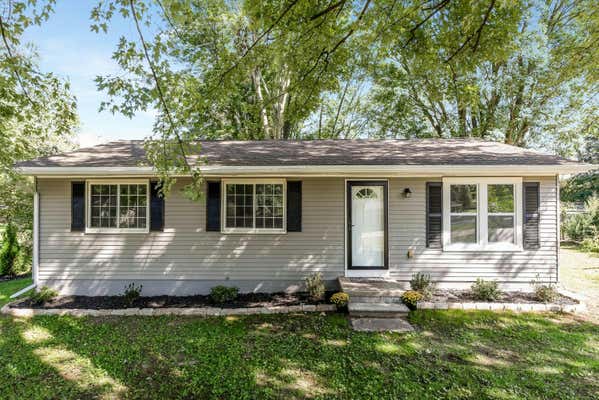 25845 BERNADINE RD, NEW BOSTON, MI 48164 - Image 1