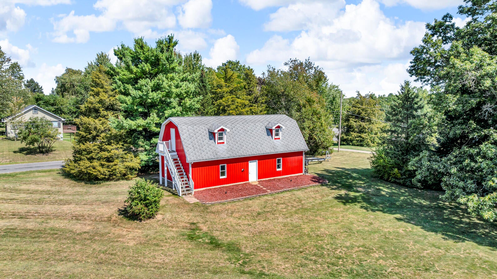 Horton, Michigan, 49246, United States, 5 Bedrooms Bedrooms, ,3 BathroomsBathrooms,Residential,Active,1944098