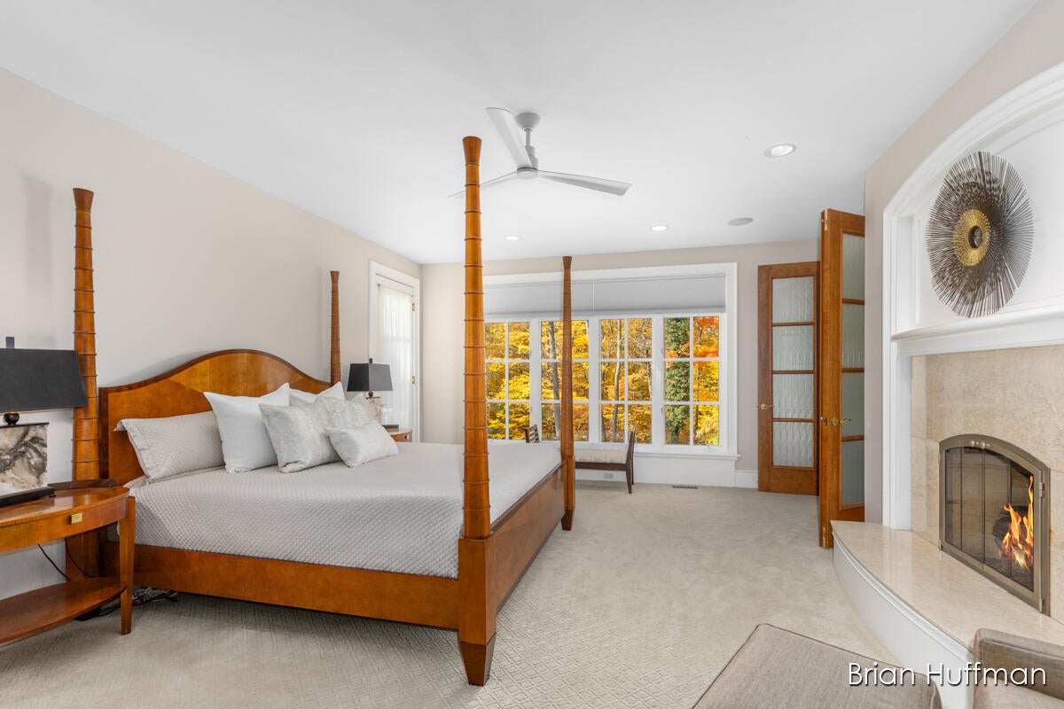 Grandville, Michigan, 49418, United States, 6 Bedrooms Bedrooms, ,9 BathroomsBathrooms,Residential,Active,1988461