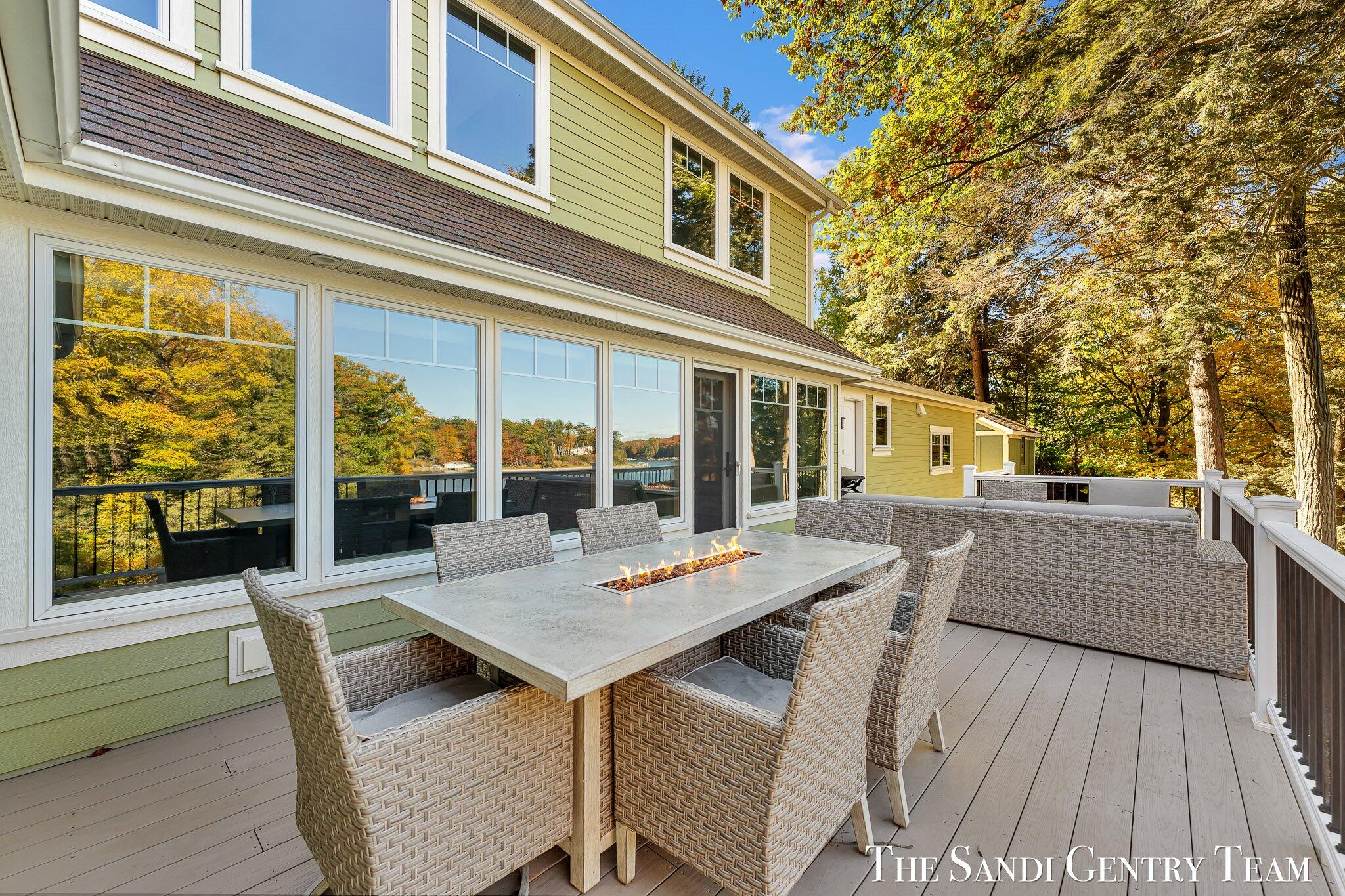 Spring Lake, Michigan, 49456, United States, 6 Bedrooms Bedrooms, ,5 BathroomsBathrooms,Residential,Active,1973307