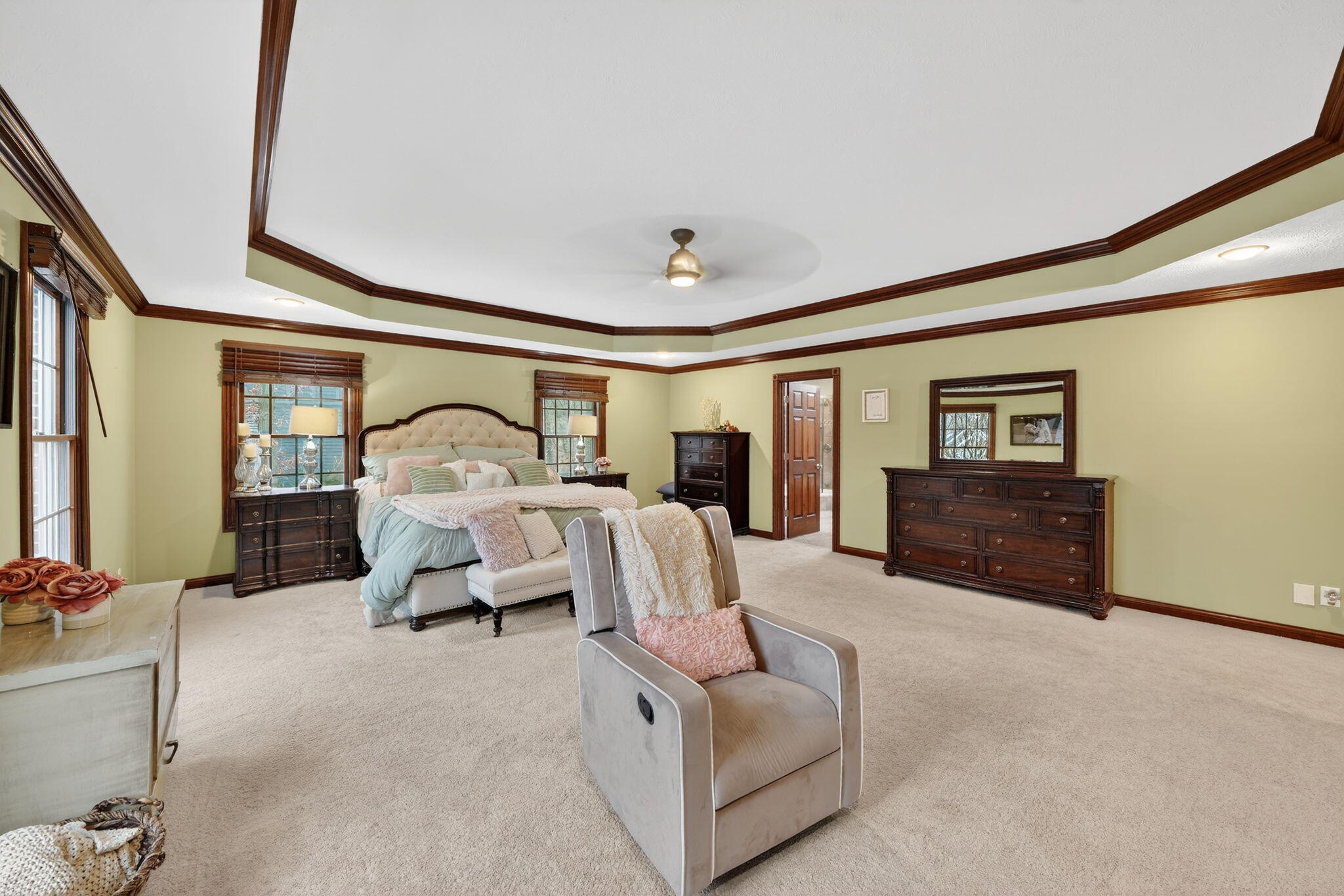 Stevensville, Michigan, 49127, United States, 5 Bedrooms Bedrooms, ,5 BathroomsBathrooms,Residential,Active,2008291