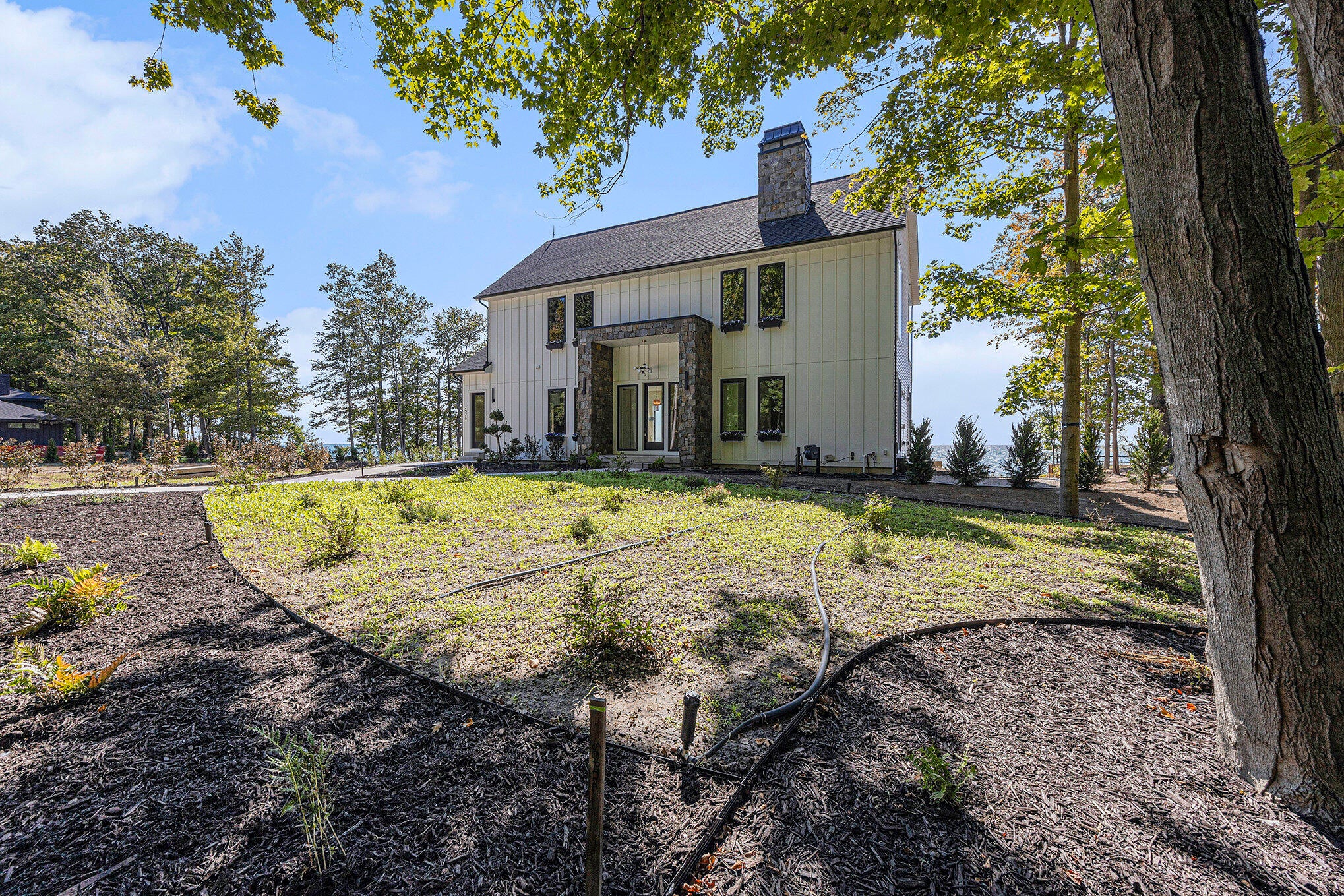 Fennville, Michigan, 49408, United States, 3 Bedrooms Bedrooms, ,4 BathroomsBathrooms,Residential,Active,1929432