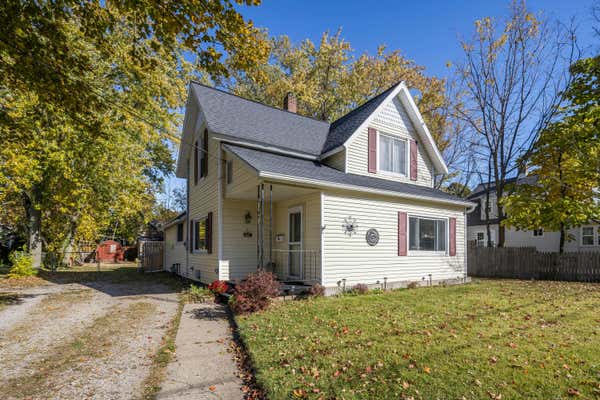 621 CHAMBERS ST, SOUTH HAVEN, MI 49090 - Image 1