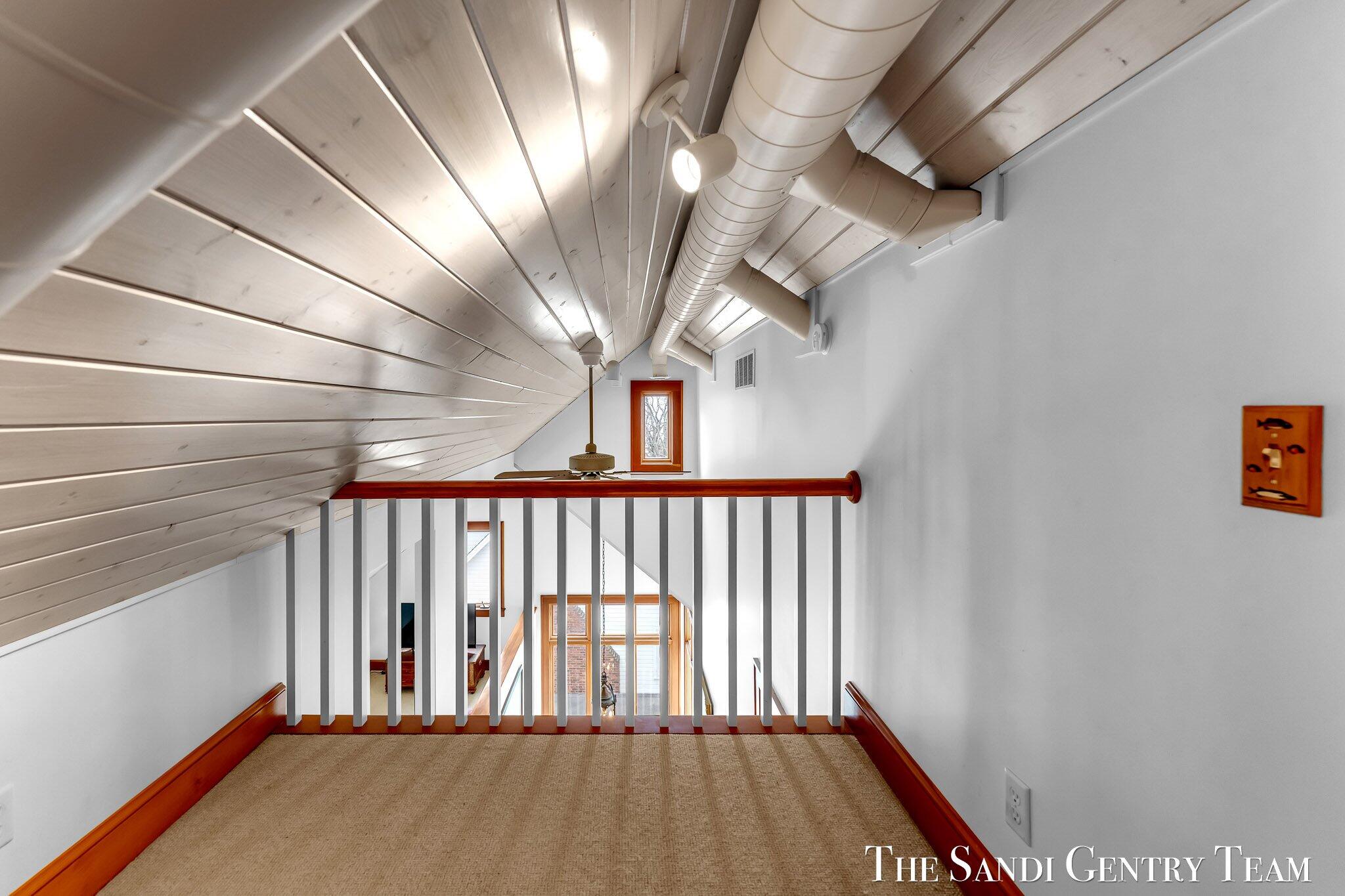 Grand Haven, Michigan, 49417, United States, ,4 BathroomsBathrooms,Residential,Active,1761642