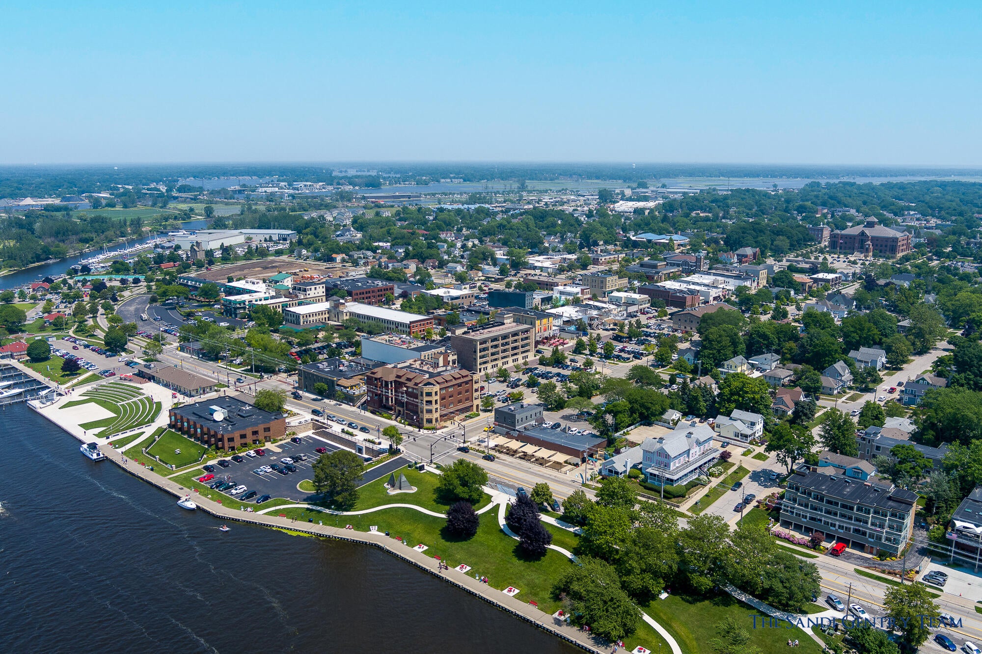 Grand Haven, Michigan, 49417, United States, 2 Bedrooms Bedrooms, ,2 BathroomsBathrooms,Residential,Active,2007339