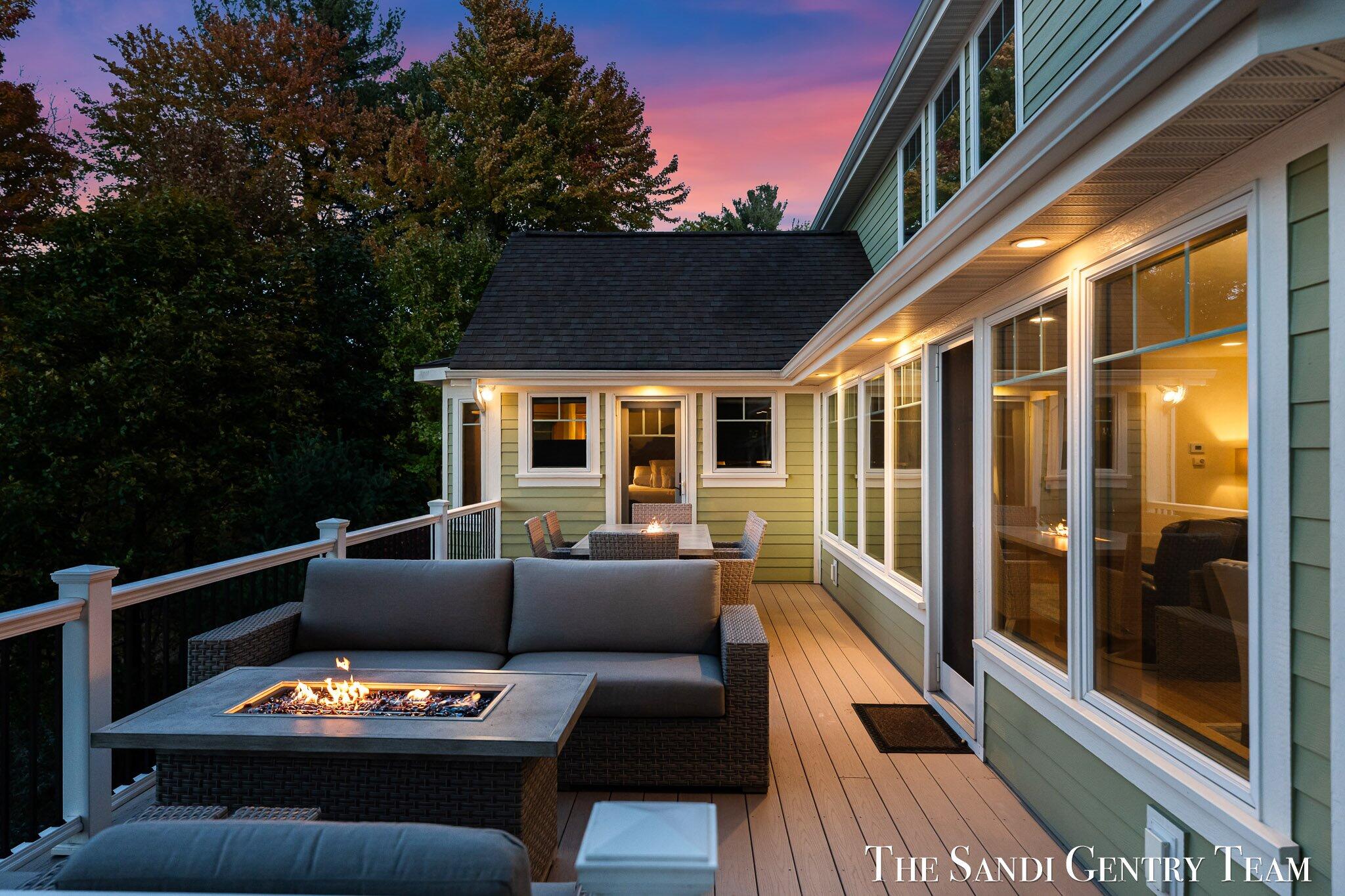 Spring Lake, Michigan, 49456, United States, 6 Bedrooms Bedrooms, ,5 BathroomsBathrooms,Residential,Active,1973307