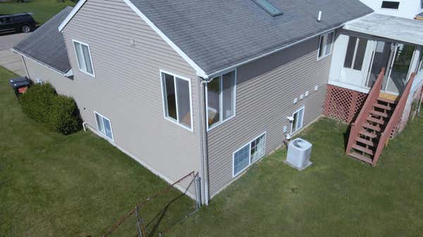 3281 CLEAR VIEW DR, HOLLAND, MI 49424, photo 3 of 19