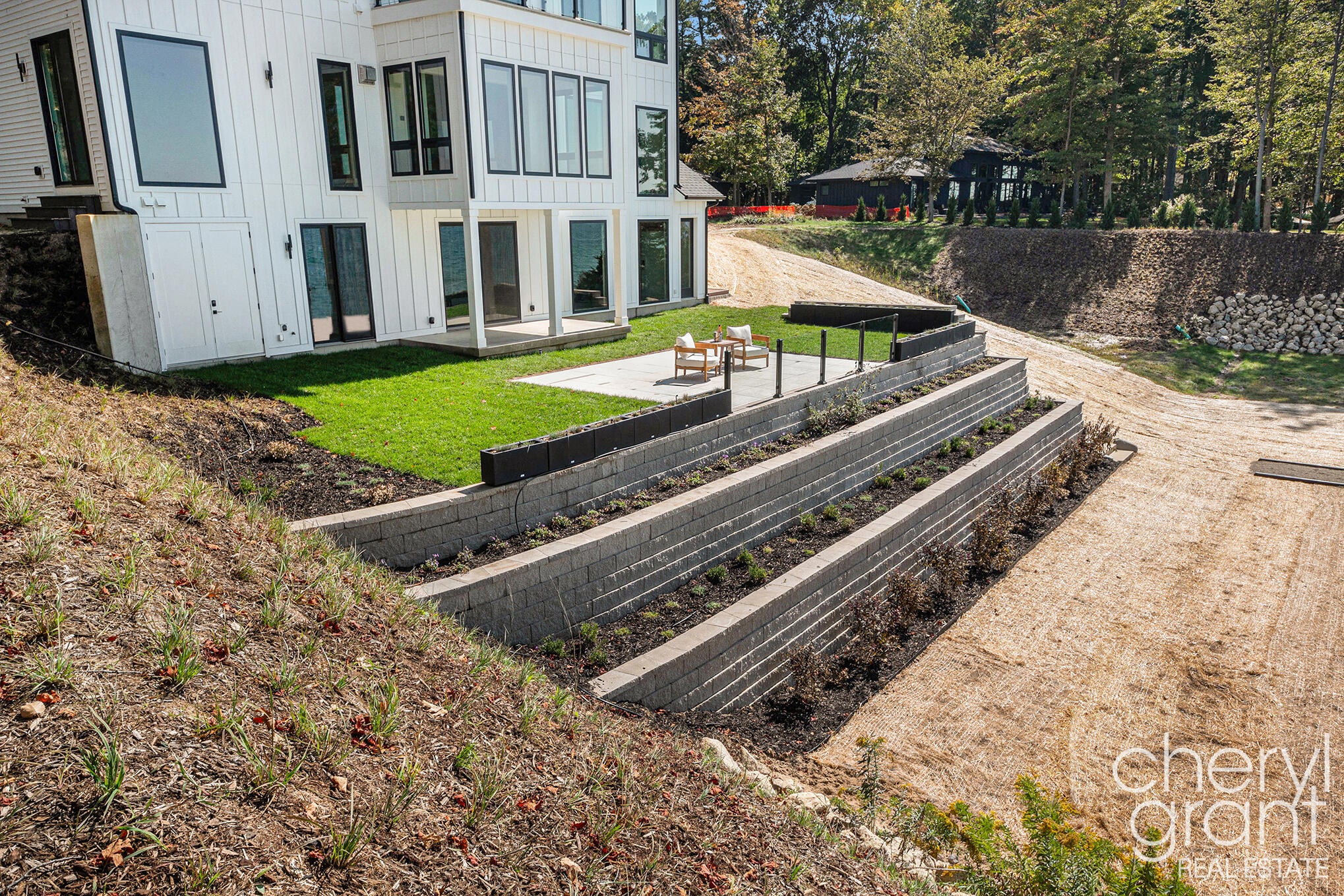 Fennville, Michigan, 49408, United States, 3 Bedrooms Bedrooms, ,4 BathroomsBathrooms,Residential,Active,1929432