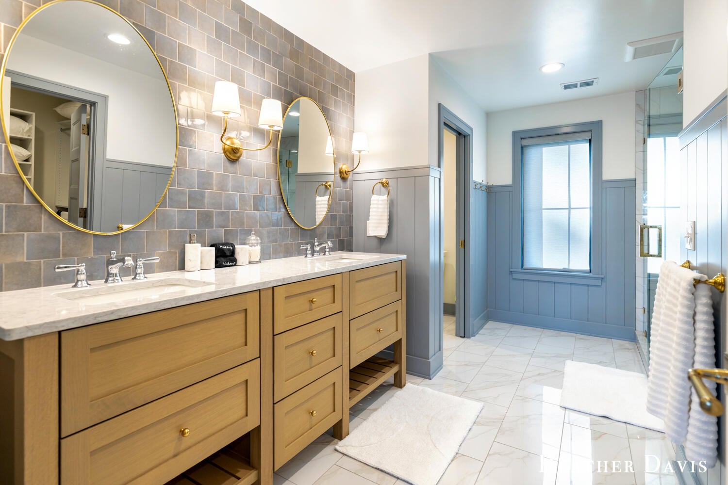 West Olive, Michigan, 49460, United States, 5 Bedrooms Bedrooms, ,6 BathroomsBathrooms,Residential,Active,1972174