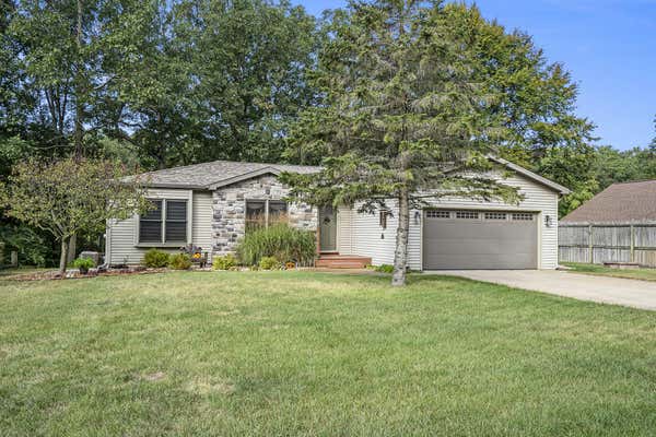 21043 DANA DR, BATTLE CREEK, MI 49017 - Image 1