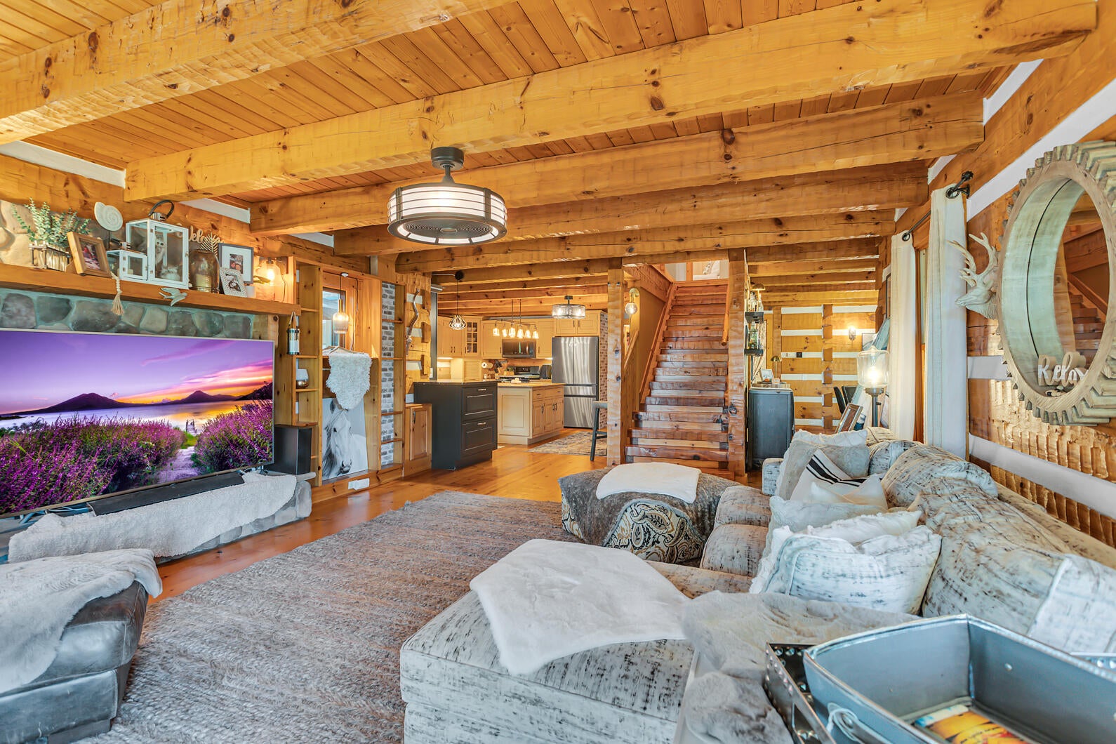 Horton, Michigan, 49246, United States, 5 Bedrooms Bedrooms, ,3 BathroomsBathrooms,Residential,Active,1944098