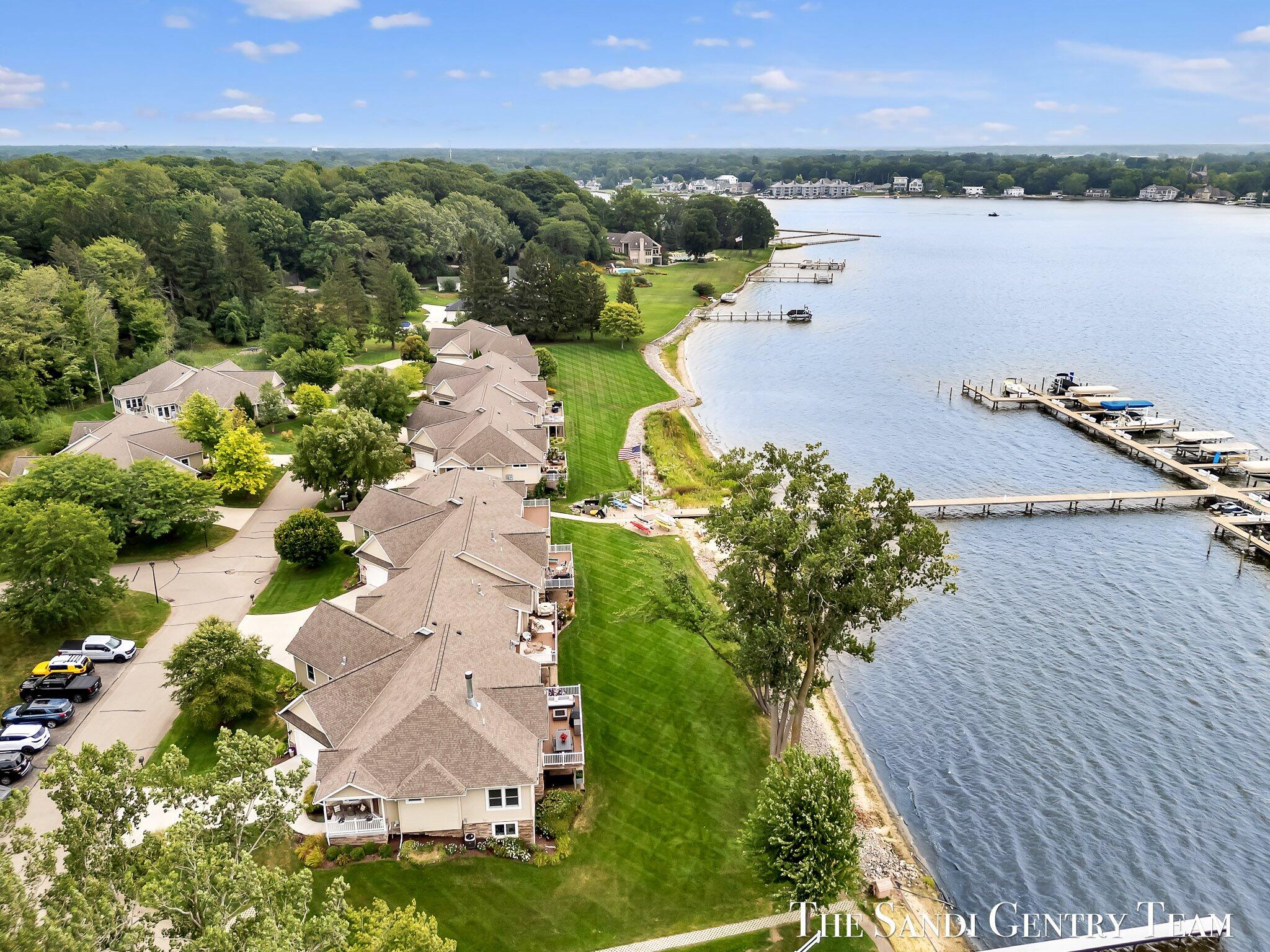 Spring Lake, Michigan, 49456, United States, 4 Bedrooms Bedrooms, ,3 BathroomsBathrooms,Residential,Active,1914577