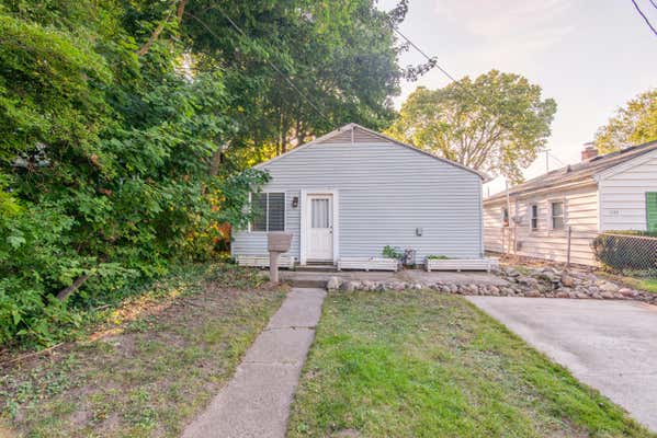 1741 ROBERTSON AVE, LANSING, MI 48915 - Image 1