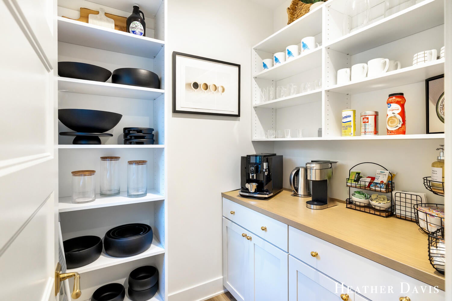 West Olive, Michigan, 49460, United States, 5 Bedrooms Bedrooms, ,6 BathroomsBathrooms,Residential,Active,1972174