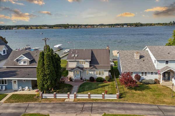 2235 COVE TRL, CRYSTAL, MI 48818 - Image 1