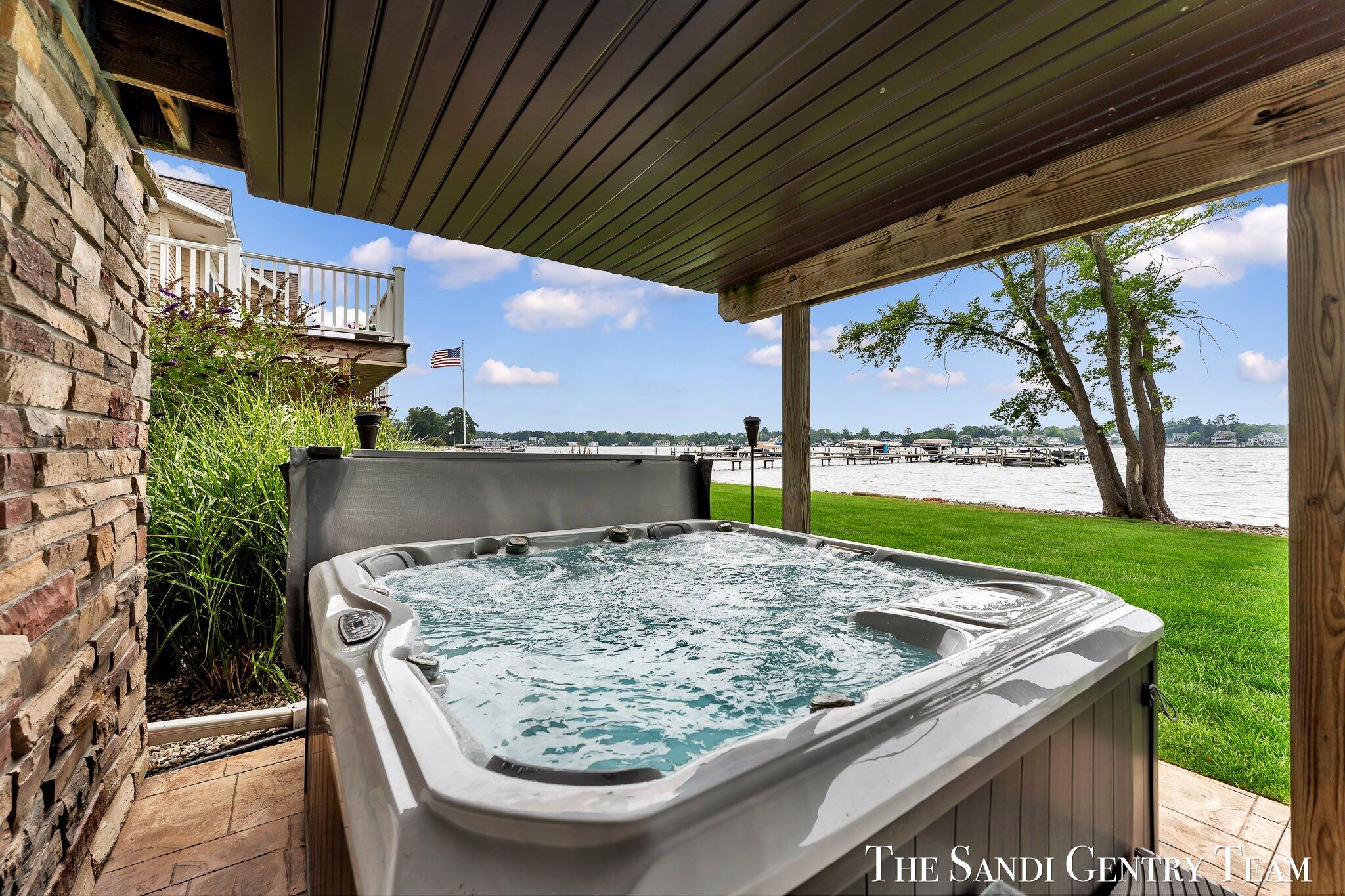 Spring Lake, Michigan, 49456, United States, 4 Bedrooms Bedrooms, ,3 BathroomsBathrooms,Residential,Active,1914577