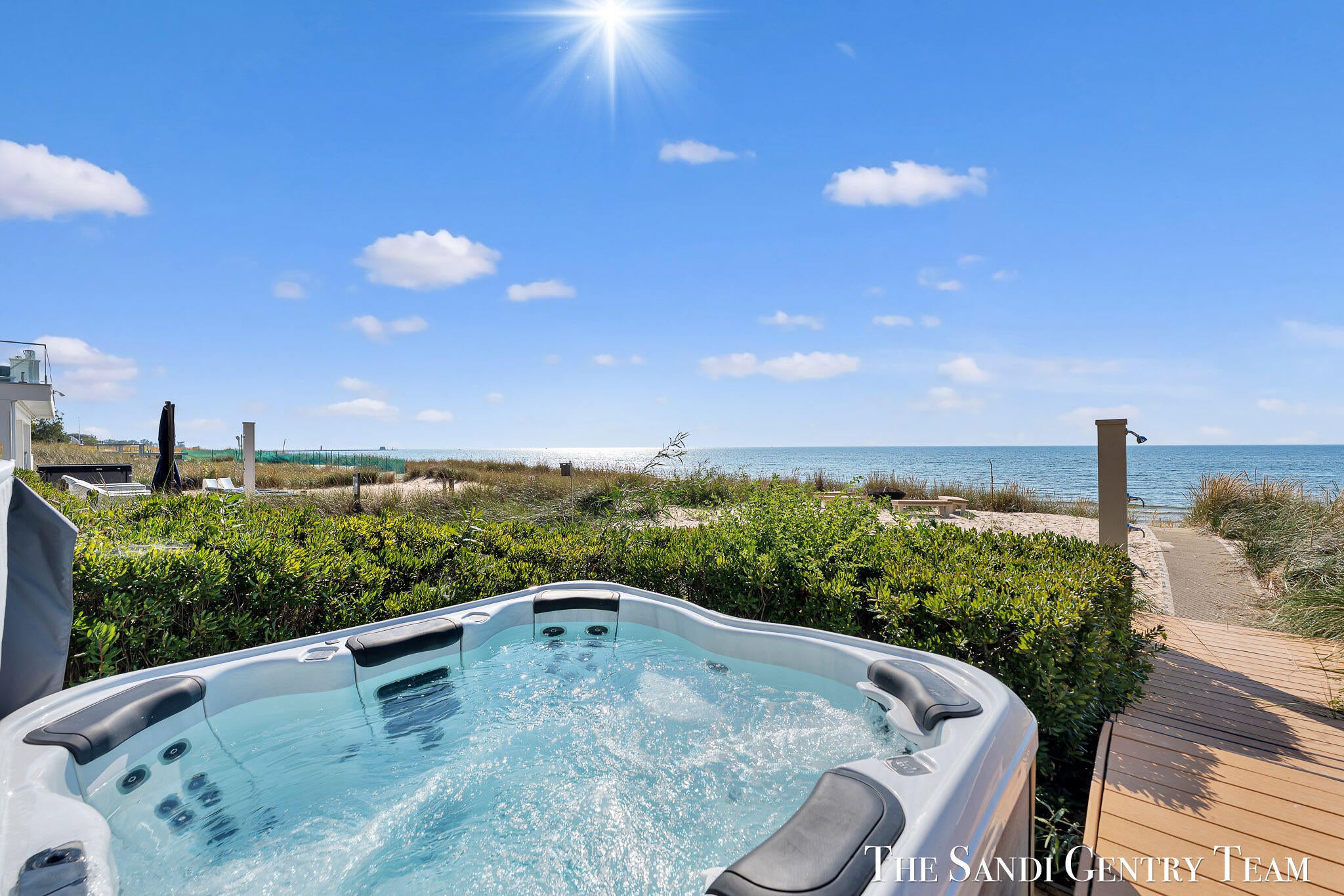 Spring Lake, Michigan, 49456, United States, 5 Bedrooms Bedrooms, ,6 BathroomsBathrooms,Residential,Active,1960133