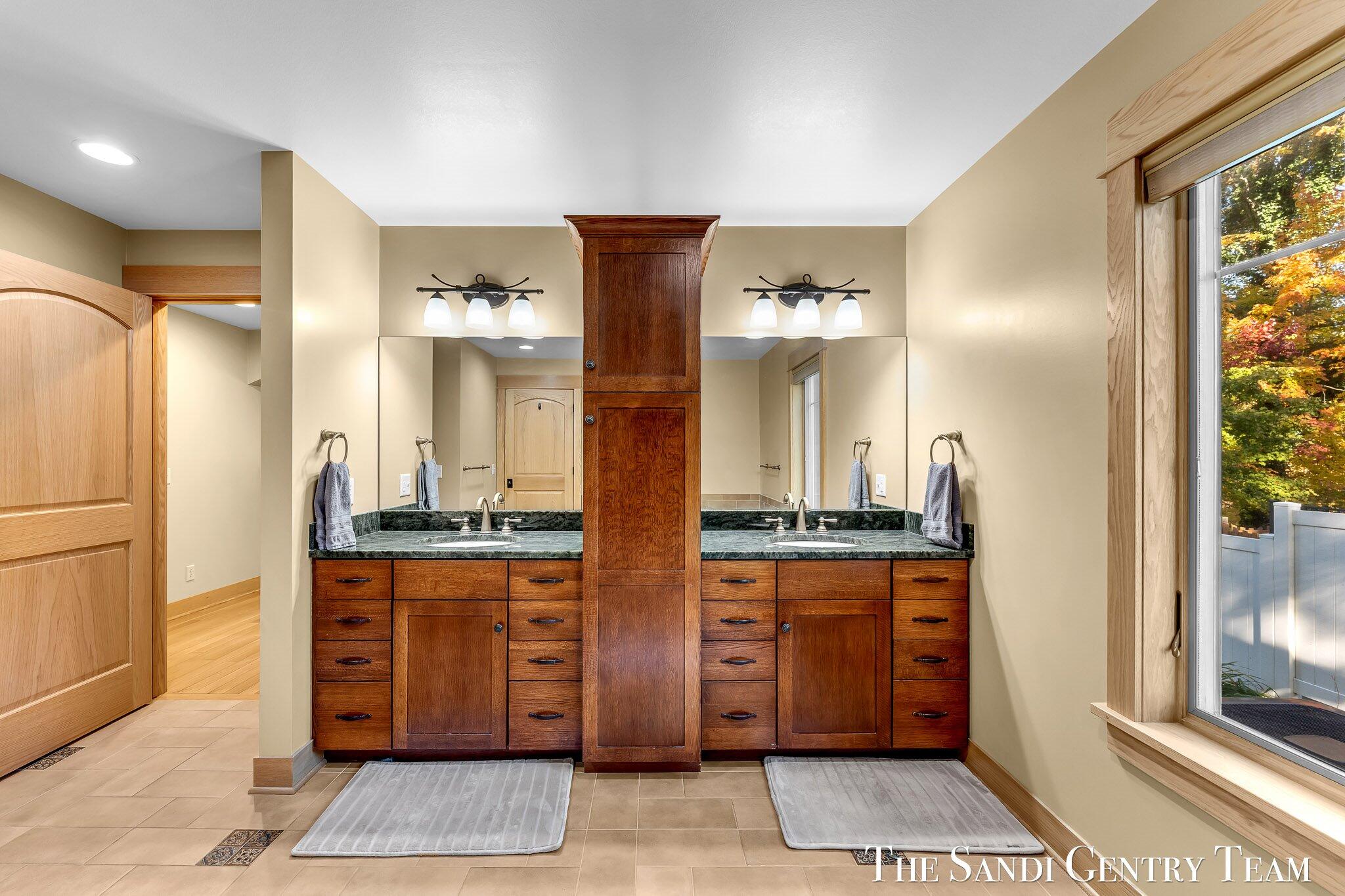 Spring Lake, Michigan, 49456, United States, 6 Bedrooms Bedrooms, ,5 BathroomsBathrooms,Residential,Active,1973307