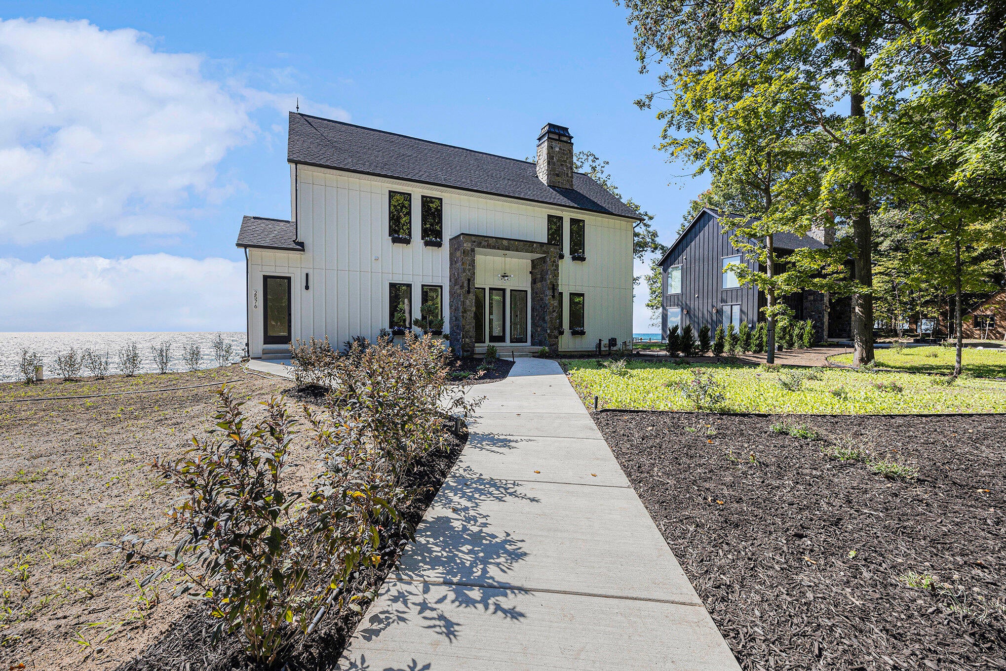 Fennville, Michigan, 49408, United States, 3 Bedrooms Bedrooms, ,4 BathroomsBathrooms,Residential,Active,1929432