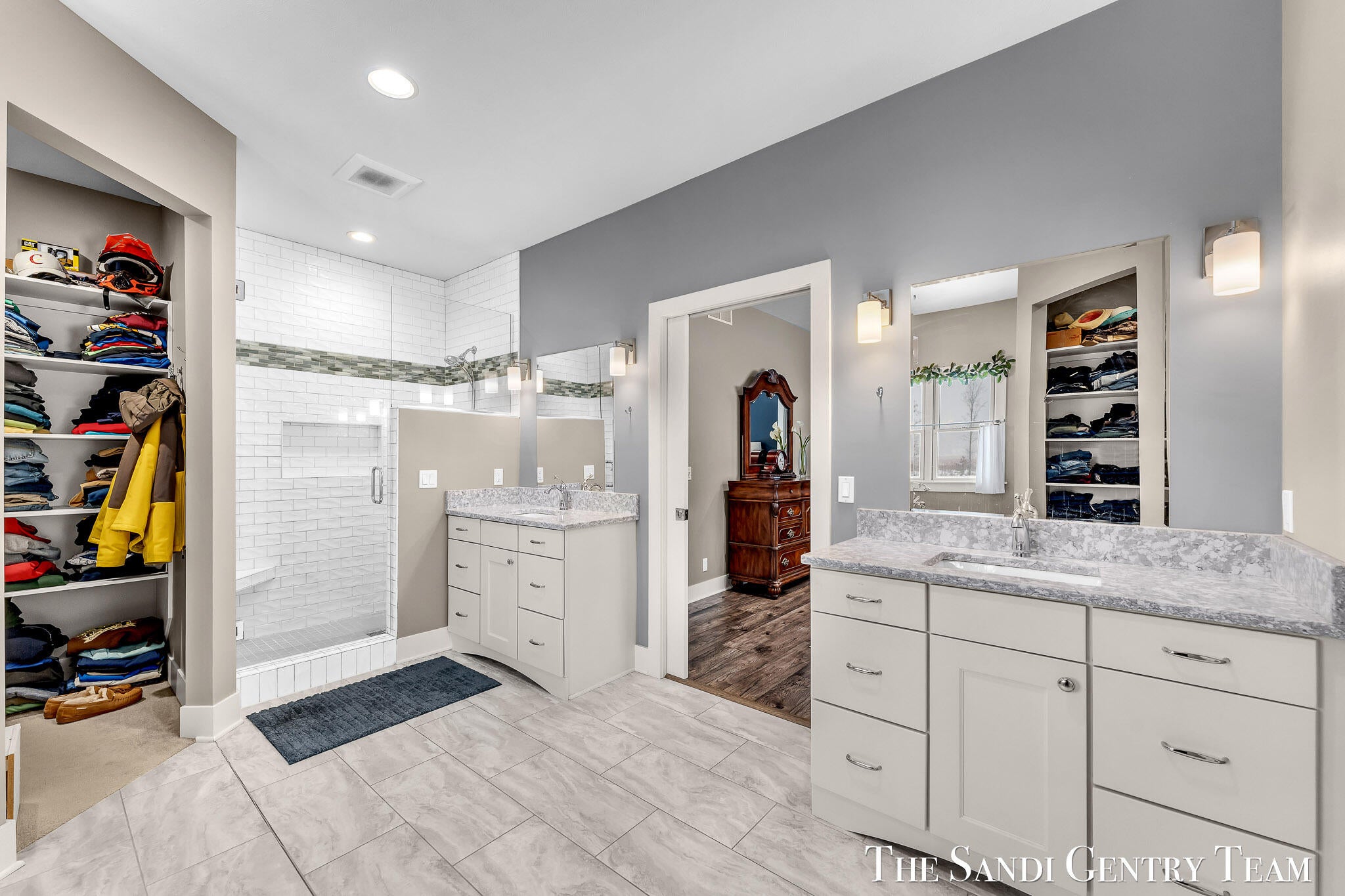 West Olive, Michigan, 49460, United States, 4 Bedrooms Bedrooms, ,4 BathroomsBathrooms,Residential,Active,2001073