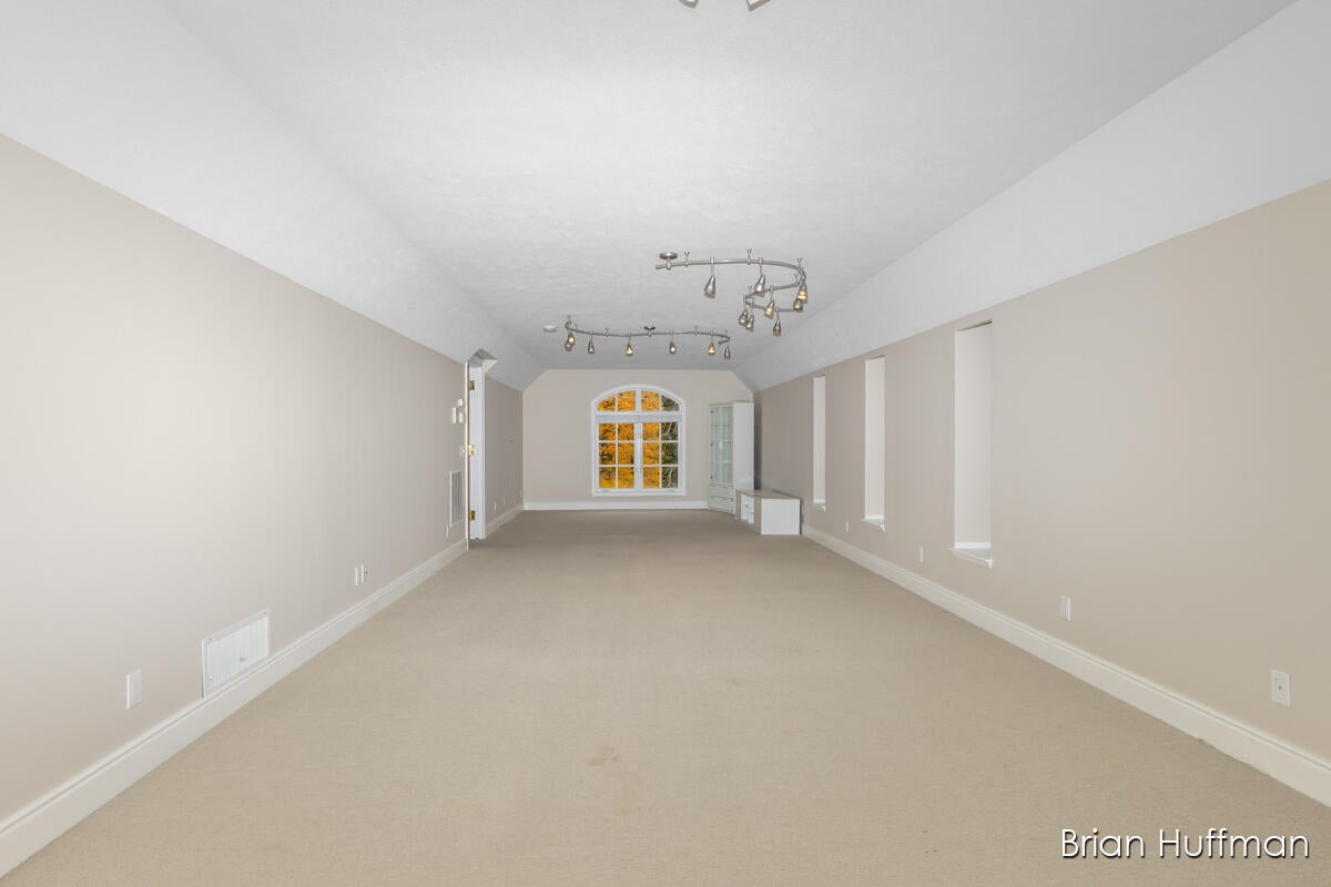 Grandville, Michigan, 49418, United States, 6 Bedrooms Bedrooms, ,9 BathroomsBathrooms,Residential,Active,1988461