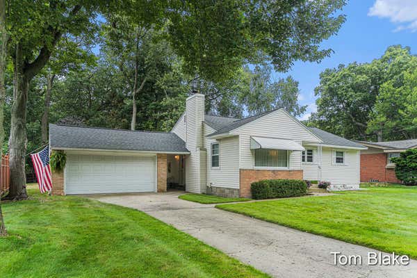 3025 BEACH ST, MUSKEGON, MI 49441 - Image 1