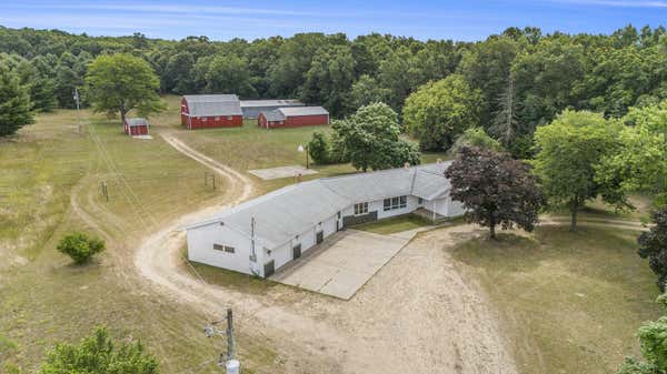 2576 N BASS LAKE RD, PIERSON, MI 49339 - Image 1