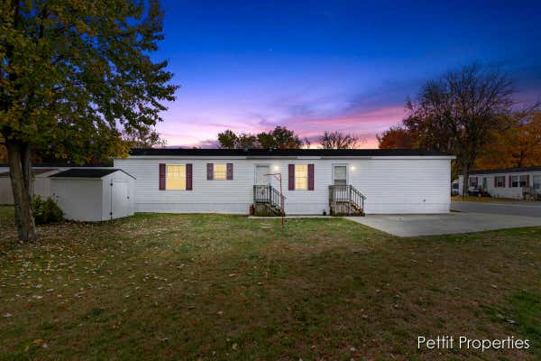 5733 SANDY CT SE, GRAND RAPIDS, MI 49548 - Image 1