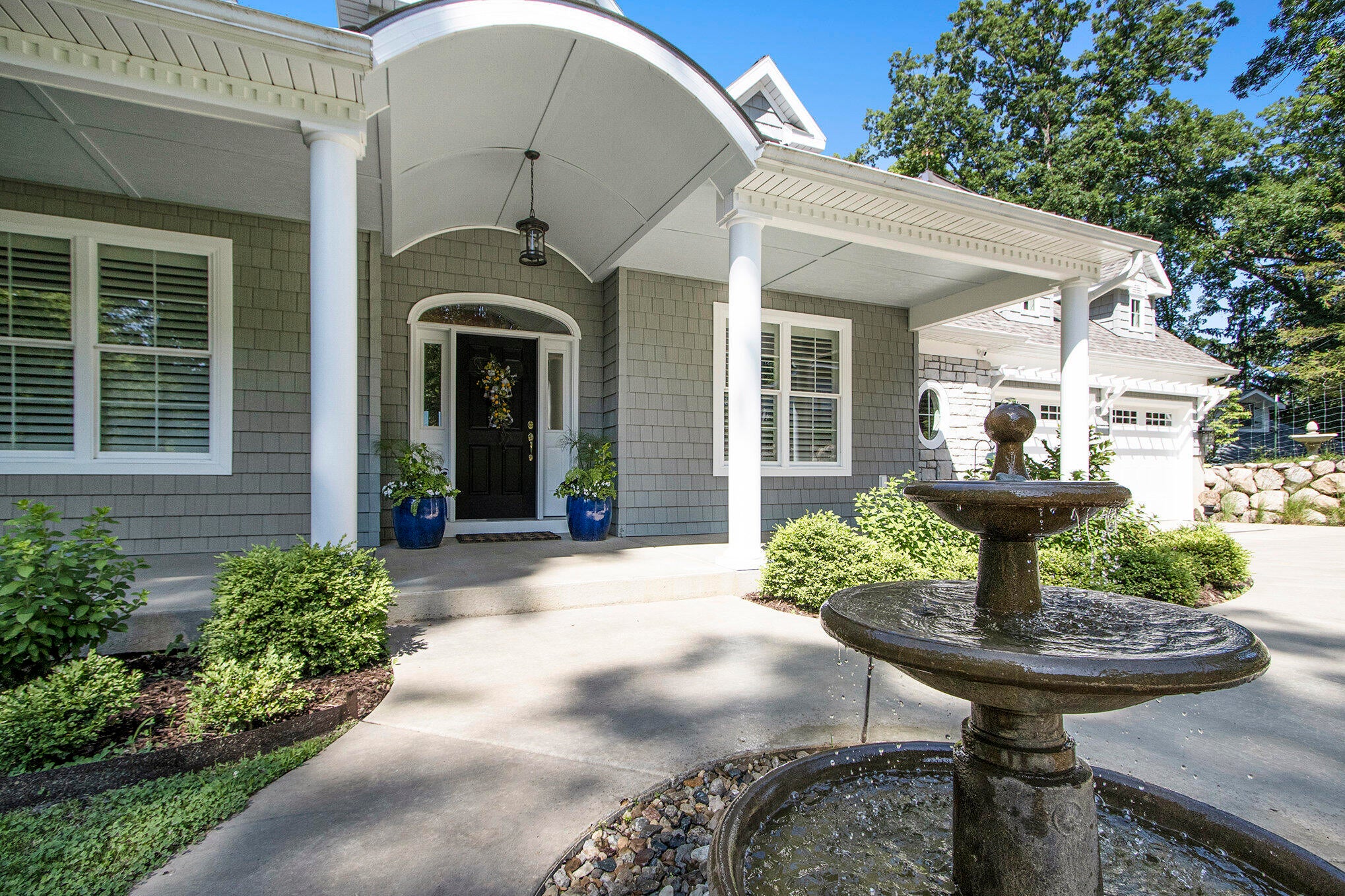 Three Rivers, Michigan, 49093, United States, 2 Bedrooms Bedrooms, ,3 BathroomsBathrooms,Residential,Active,1877808