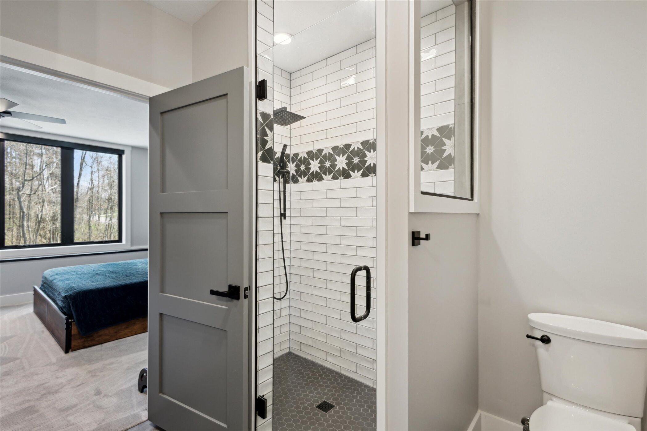 Niles, Michigan, 49120, United States, 5 Bedrooms Bedrooms, ,5 BathroomsBathrooms,Residential,Active,1769298