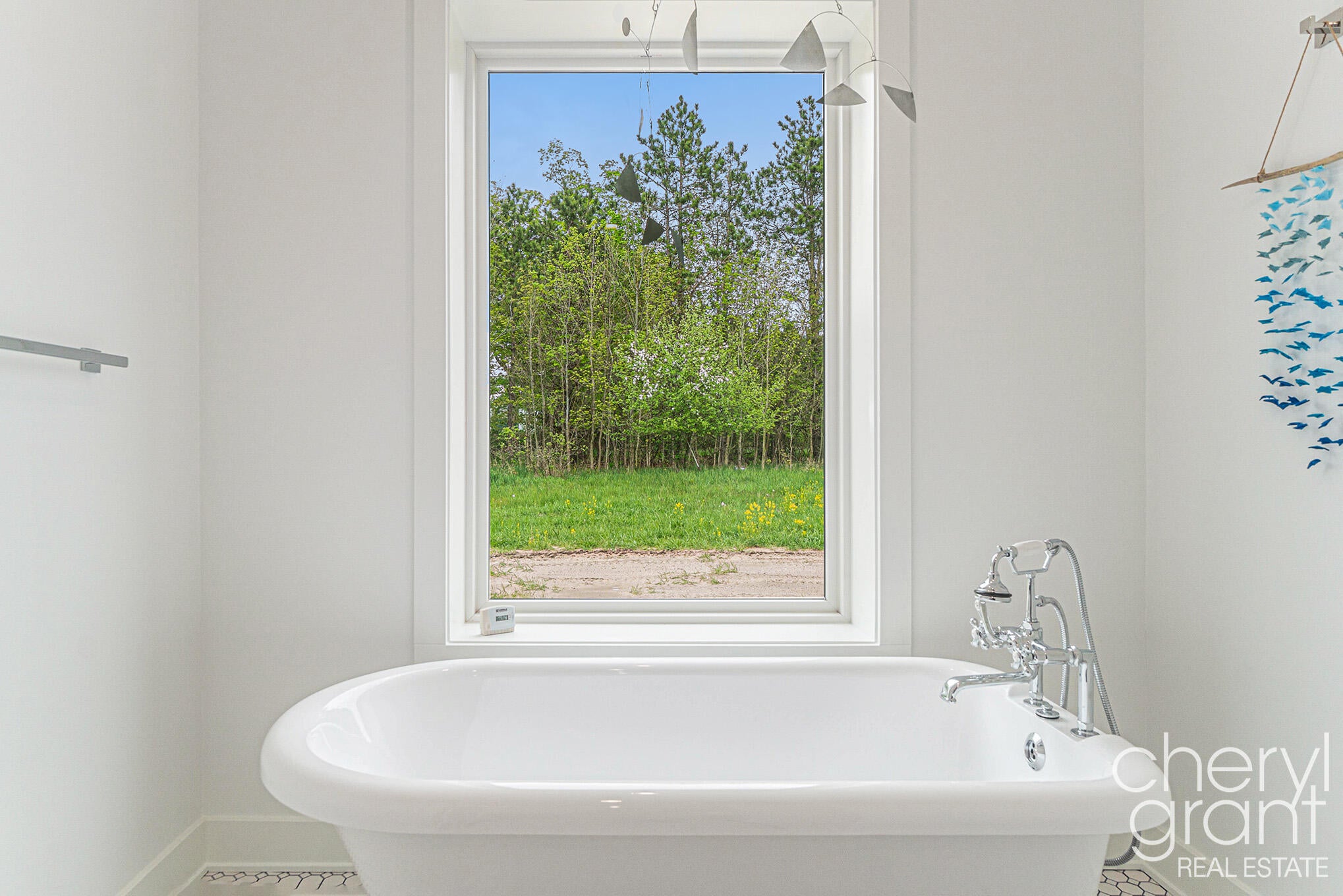 Fennville, Michigan, 49408, United States, 4 Bedrooms Bedrooms, ,4 BathroomsBathrooms,Residential,Active,1964494