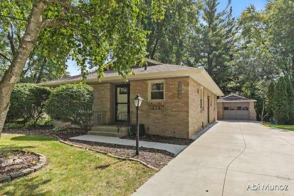 1814 BOSTON ST SE, GRAND RAPIDS, MI 49506 - Image 1