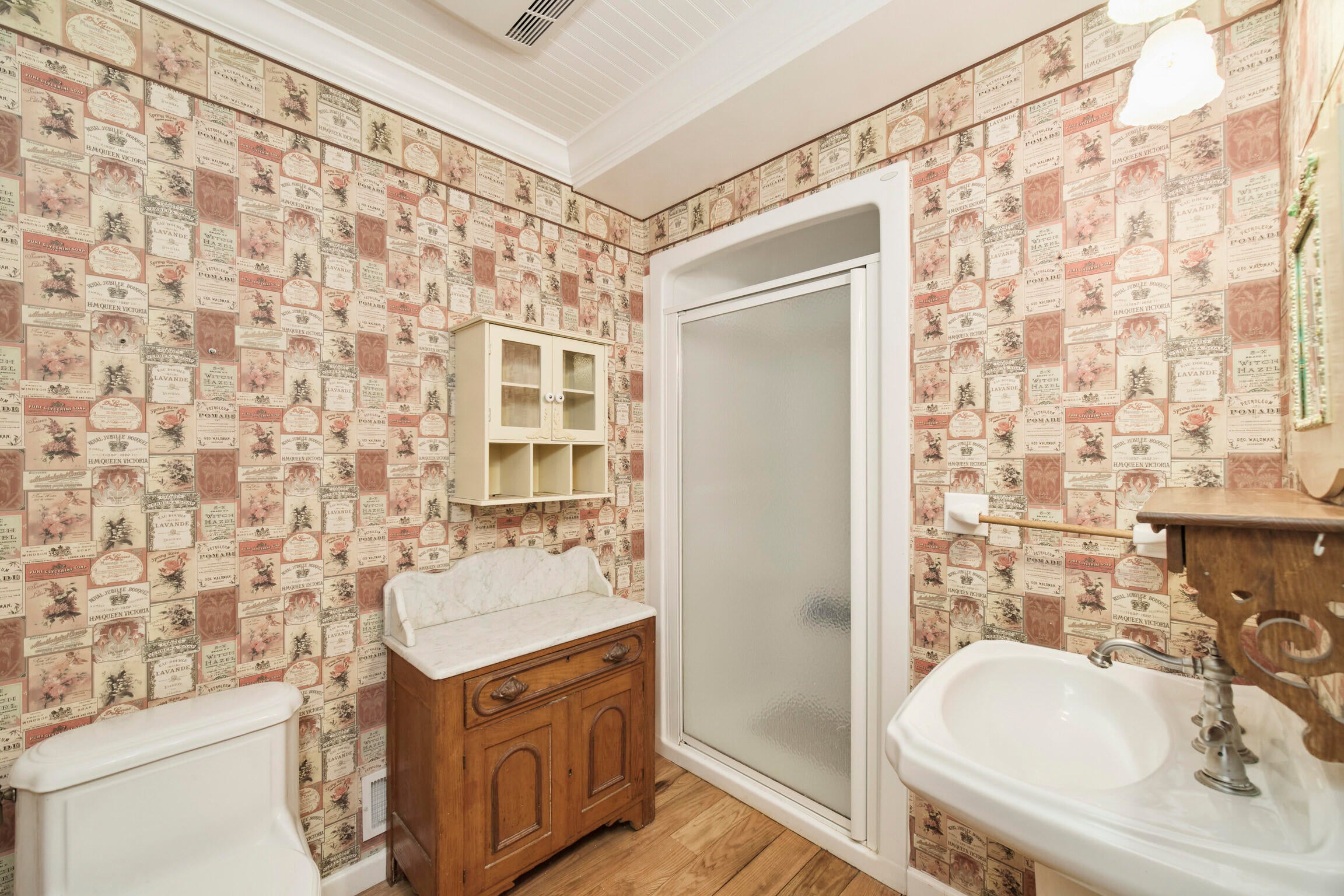 Manistee, Michigan, 49660, United States, 4 Bedrooms Bedrooms, ,4 BathroomsBathrooms,Residential,Active,1913051