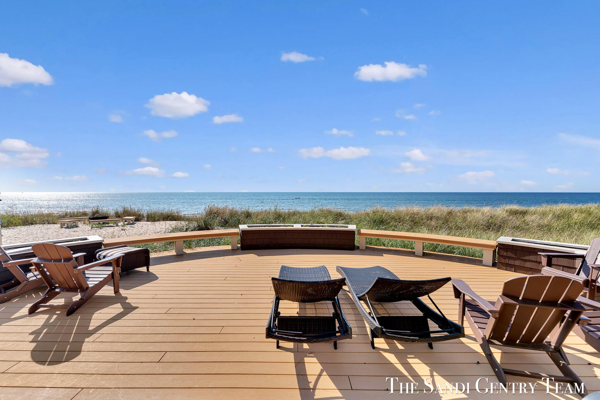 Spring Lake, Michigan, 49456, United States, 5 Bedrooms Bedrooms, ,6 BathroomsBathrooms,Residential,Active,1960133