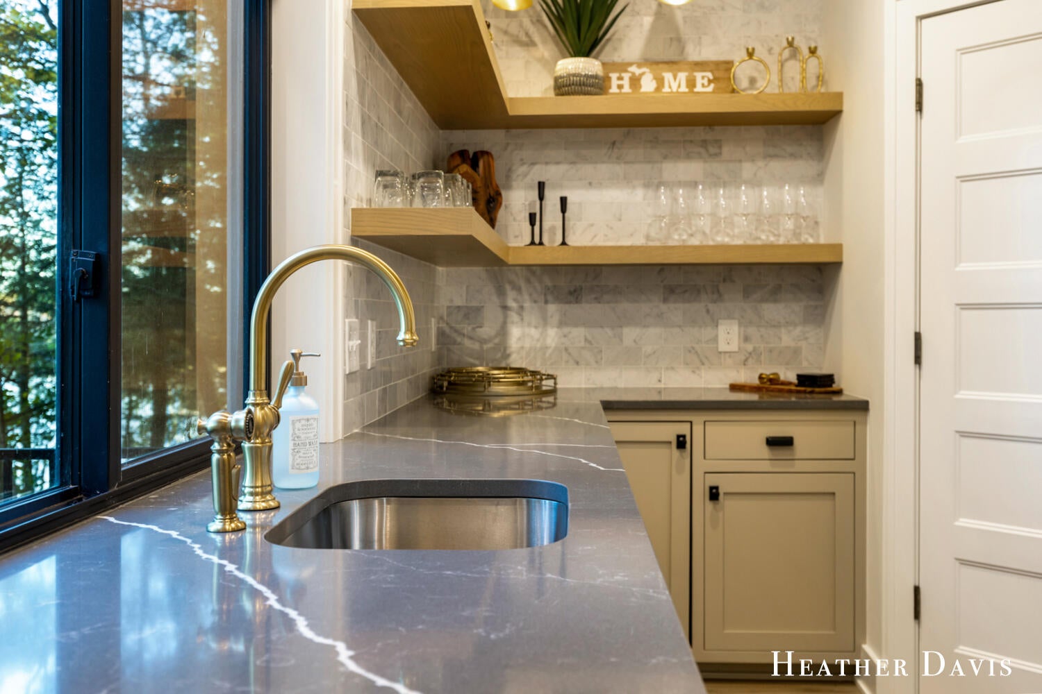 West Olive, Michigan, 49460, United States, 5 Bedrooms Bedrooms, ,6 BathroomsBathrooms,Residential,Active,1972174