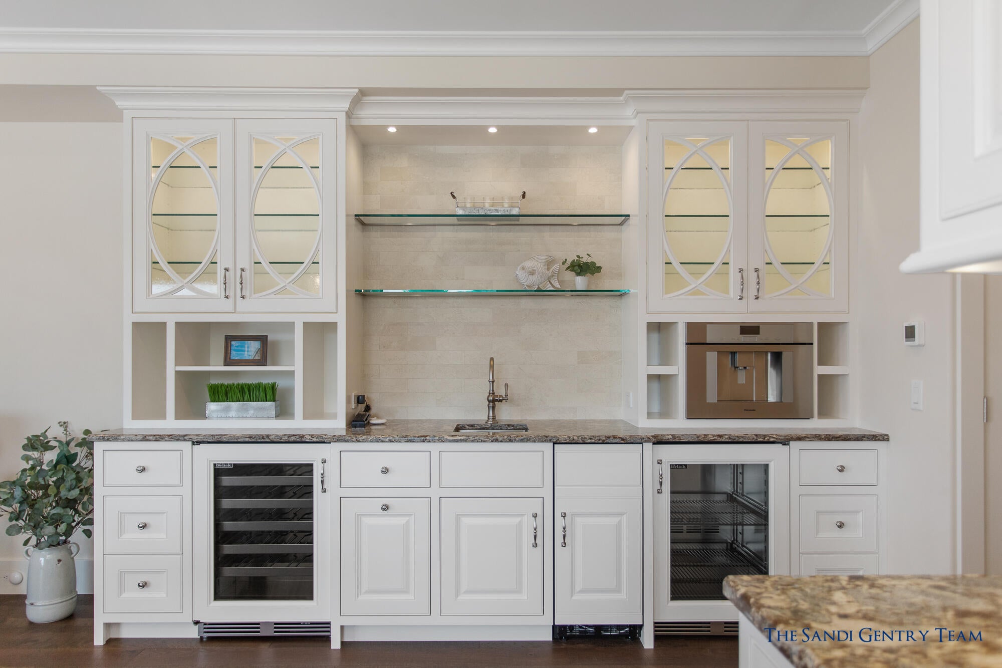 Grand Haven, Michigan, 49417, United States, 2 Bedrooms Bedrooms, ,2 BathroomsBathrooms,Residential,Active,2007339