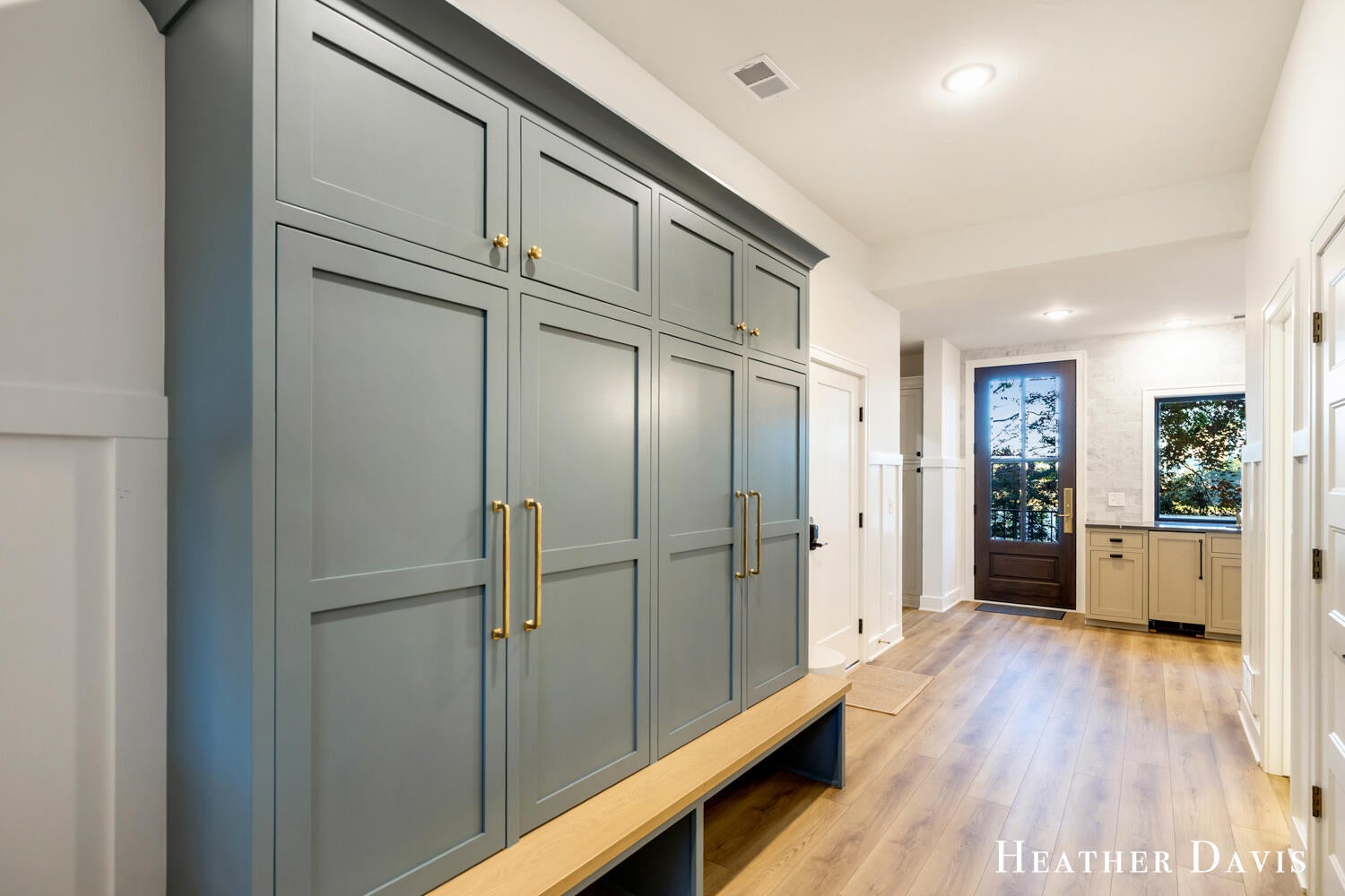 West Olive, Michigan, 49460, United States, 5 Bedrooms Bedrooms, ,6 BathroomsBathrooms,Residential,Active,1972174