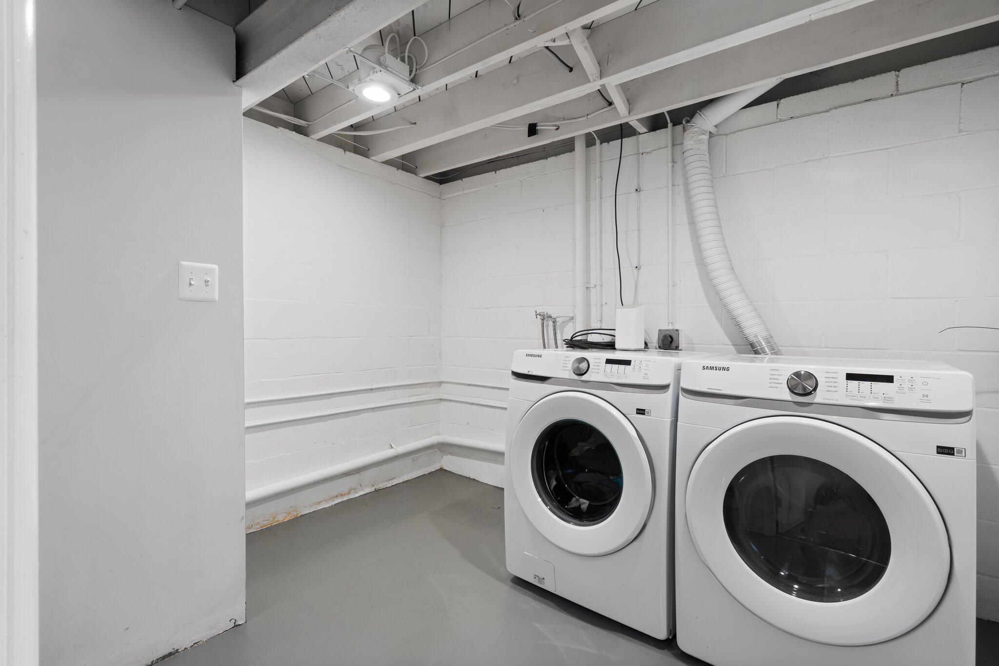 Ann Arbor, Michigan, 48104, United States, 4 Bedrooms Bedrooms, ,4 BathroomsBathrooms,Residential,Active,1831800