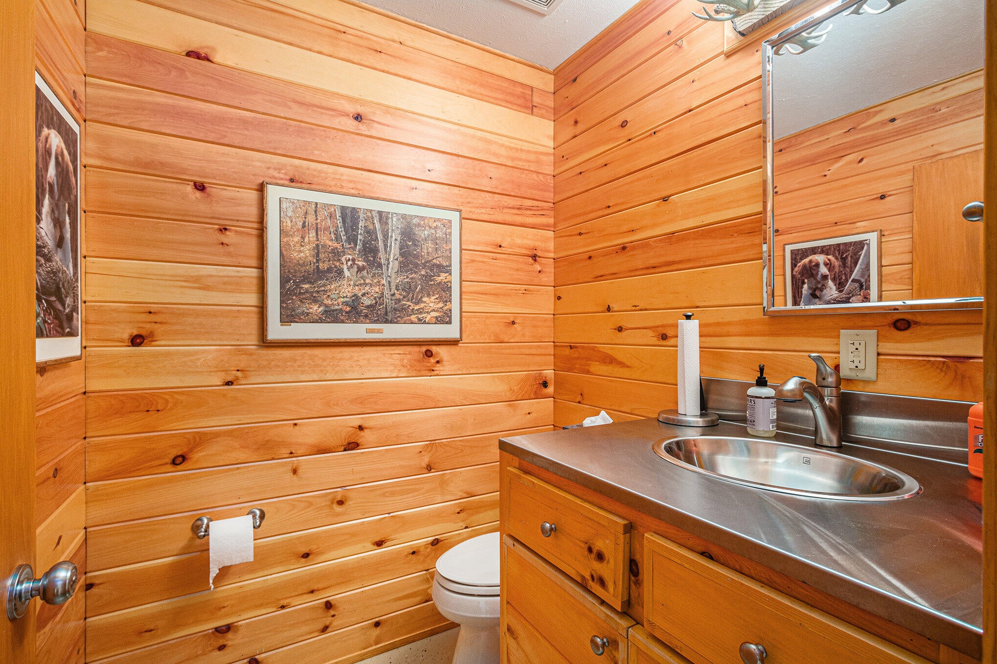 Holland, Michigan, 49423, United States, 4 Bedrooms Bedrooms, ,4 BathroomsBathrooms,Residential,Active,1914588