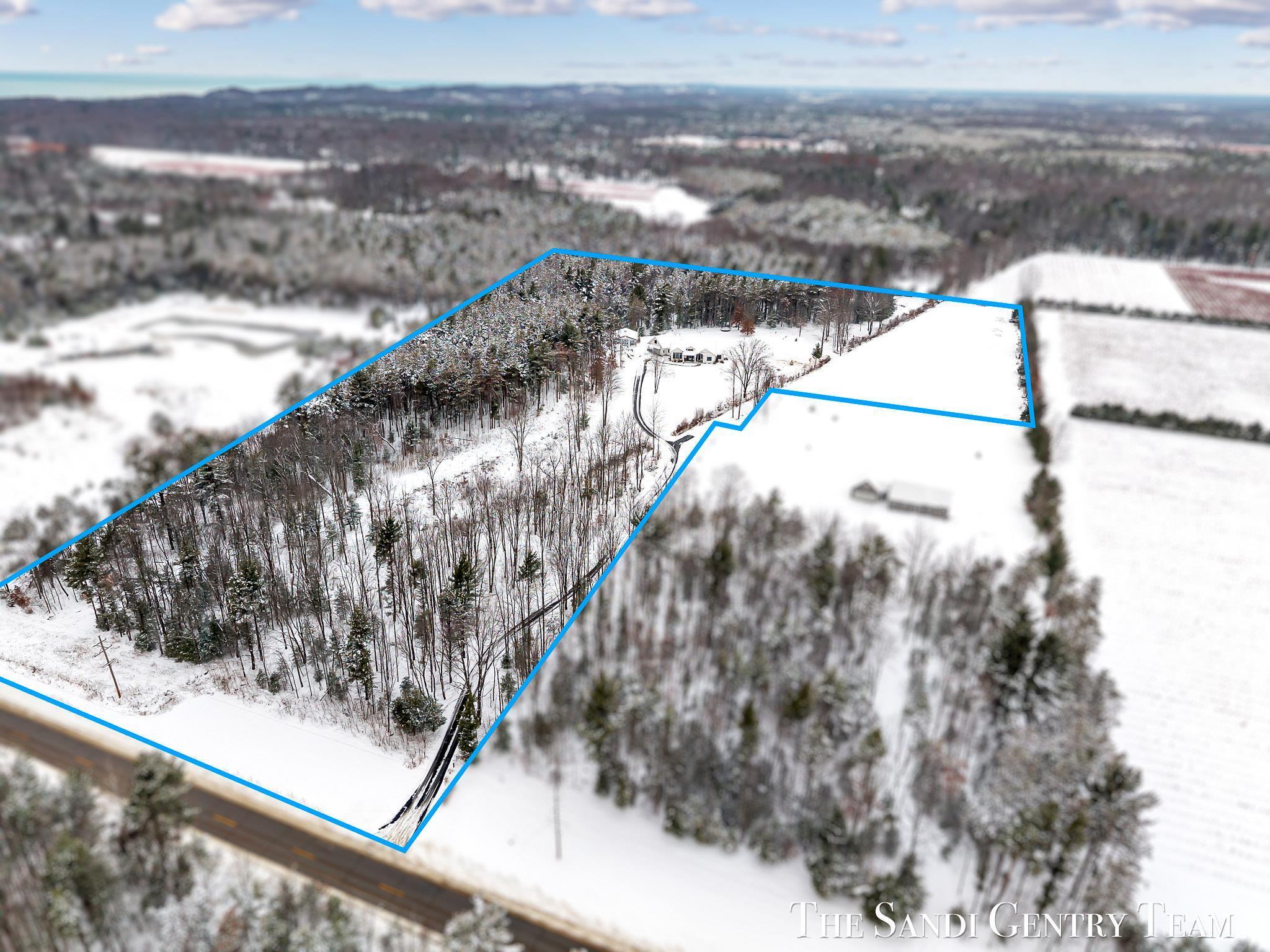 West Olive, Michigan, 49460, United States, 4 Bedrooms Bedrooms, ,4 BathroomsBathrooms,Residential,Active,2001073