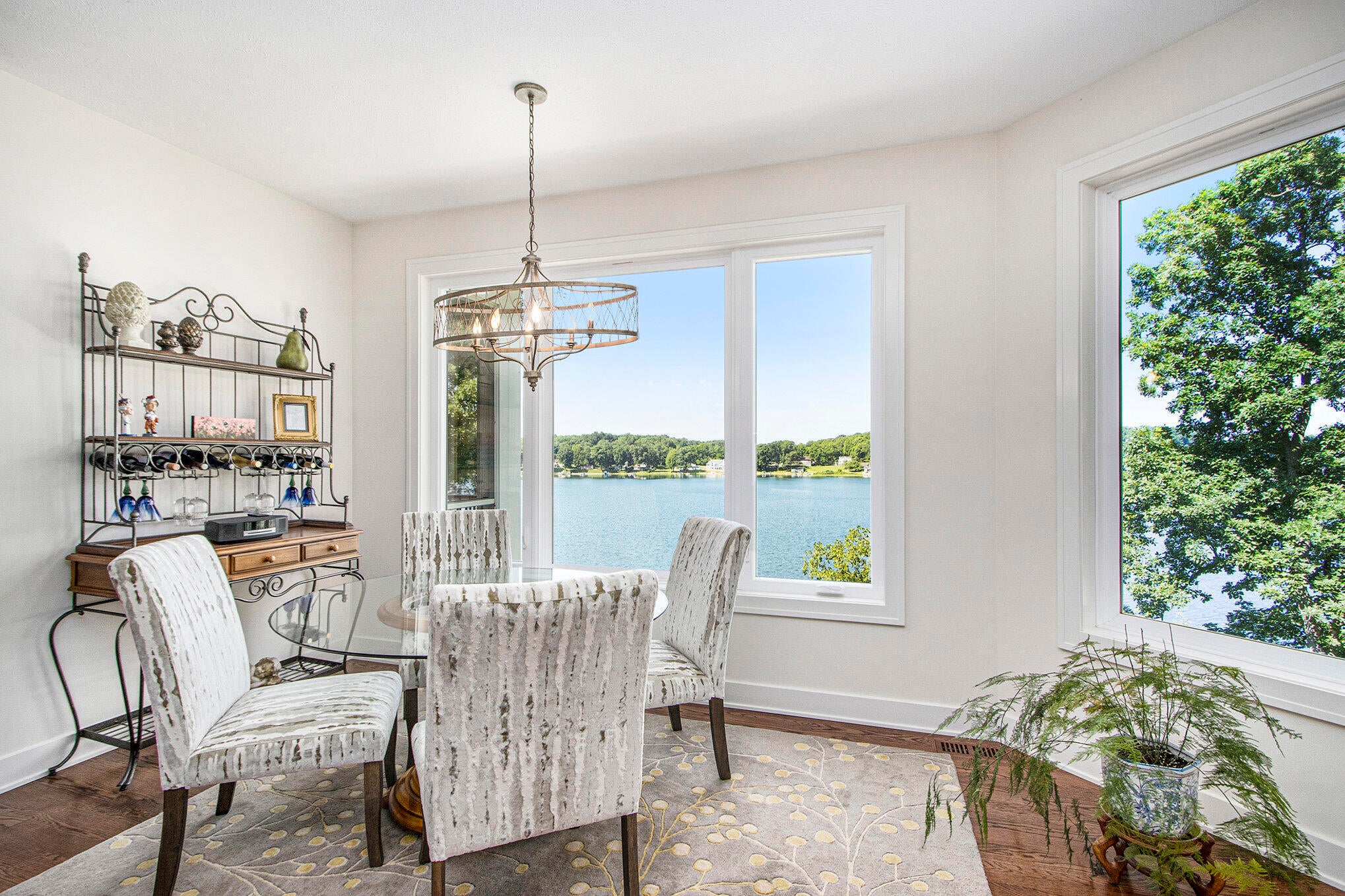 Three Rivers, Michigan, 49093, United States, 2 Bedrooms Bedrooms, ,3 BathroomsBathrooms,Residential,Active,1877808