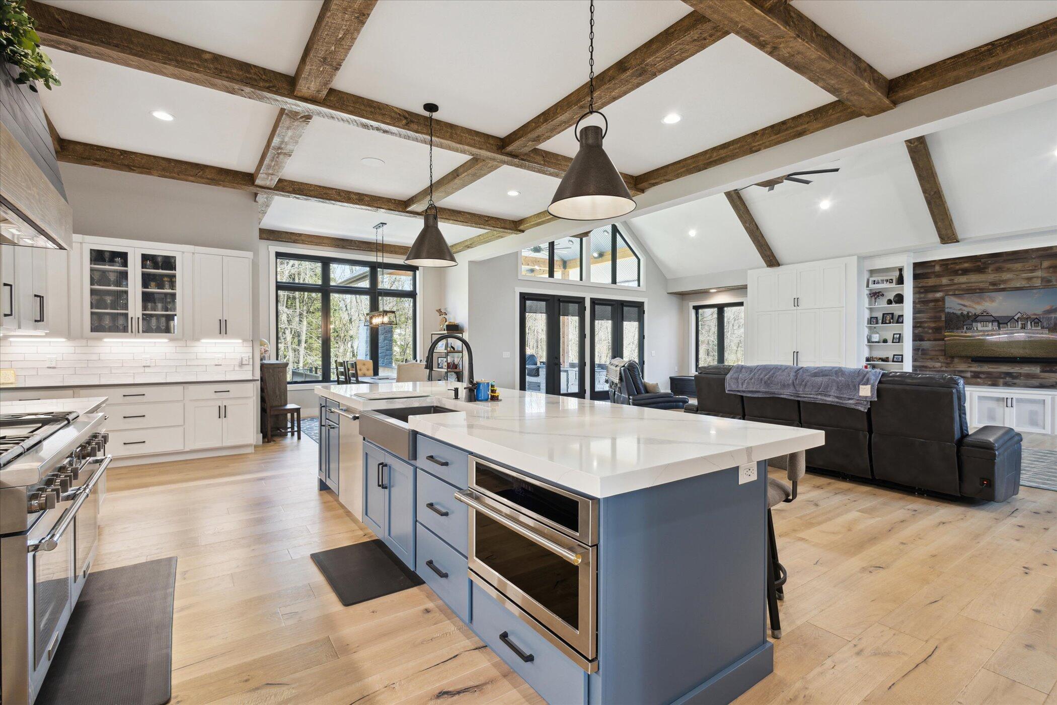 Niles, Michigan, 49120, United States, 5 Bedrooms Bedrooms, ,5 BathroomsBathrooms,Residential,Active,1769298