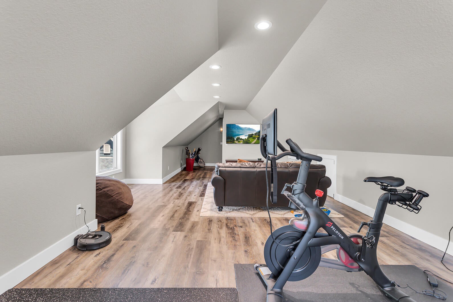 Horton, Michigan, 49246, United States, 4 Bedrooms Bedrooms, ,4 BathroomsBathrooms,Residential,Active,2026784