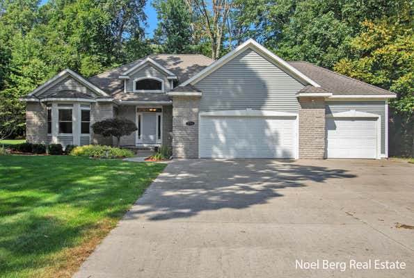 2724 HITTLE CREEK DR, FRUITPORT, MI 49415 - Image 1