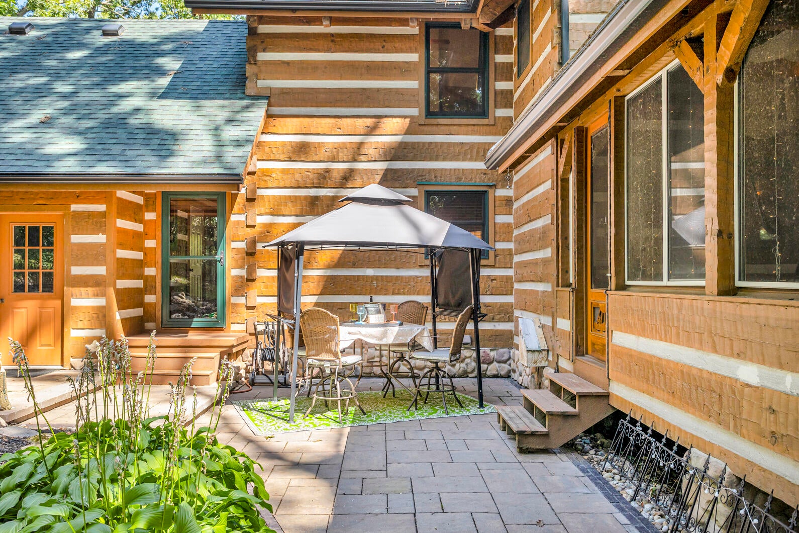Horton, Michigan, 49246, United States, 5 Bedrooms Bedrooms, ,3 BathroomsBathrooms,Residential,Active,1944098