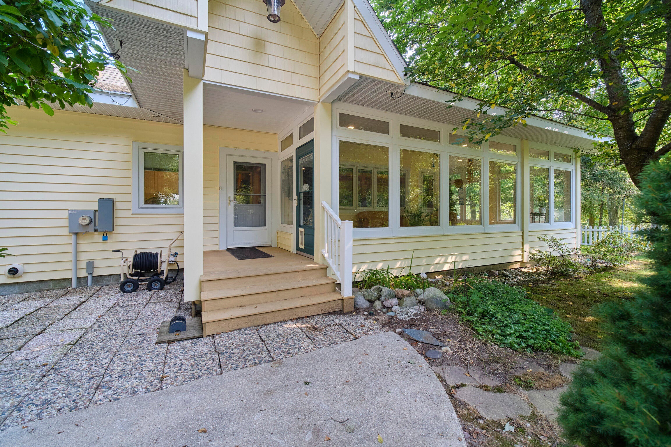 Manistee, Michigan, 49660, United States, 4 Bedrooms Bedrooms, ,4 BathroomsBathrooms,Residential,Active,1913051