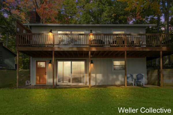 289 W LAKE DR, CADILLAC, MI 49601 - Image 1